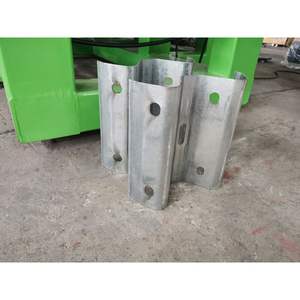 2.0-4.0mm d'épaisseur en acier galvanisé métal W faisceau 3 vagues sécurité routière Crash barrière autoroute garde-corps rouleau formant la Machine - Product Image 6