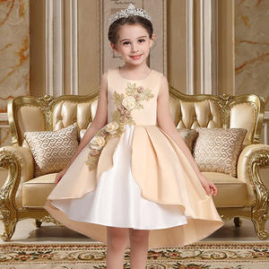 Vestido de Alta Calidad Personalizado para Niñas, Cuello Redondo, Diseño en Capas, para Niñas de 8 Años, Estilo Princesa - Product Image 3