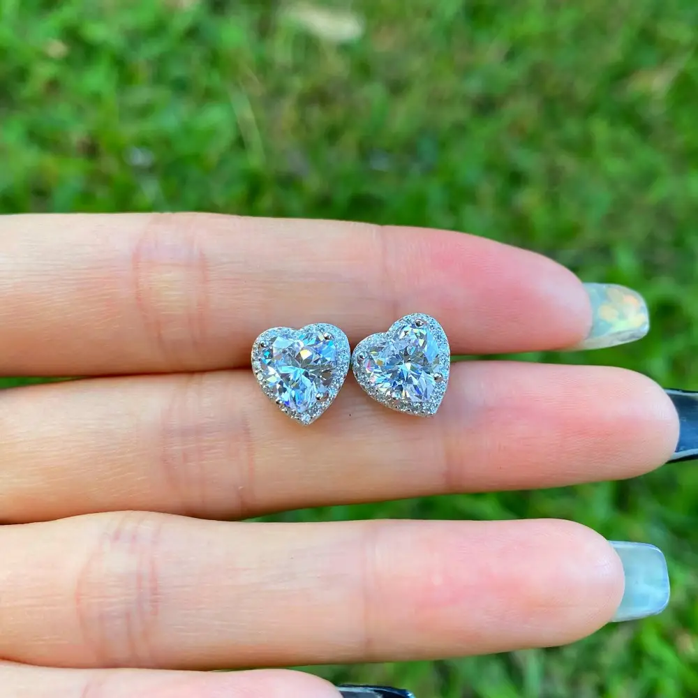 Brincos de prata, joias de moda s925 prata de lei brincos para mulheres brinco de luxo amor de coração design de diamante brincos