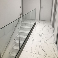 Modernes Aluminium-U-Profil Balkon-Balustradensystem mit Mattschwarz-Finish und Verbundglas-Geländer für Terrasse, Deck, Treppe und Villa