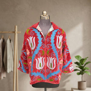 Veste kimono artisanale en velours Suzani, rouge, à fleurs, brodée à la main, manteau long, style bohème vintage, cardigan d'hiver pour femme - Product Image 6