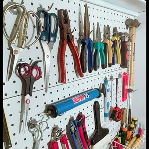 <b>Metal</b> <b>Pegboard</b> Hooks Single Double Leg Apple Heart Shape Display Rack Shelf for Supermarket Store Anti Rust - Product Image 5