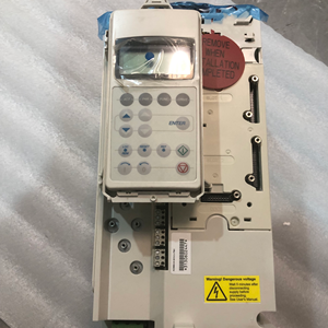 Convertisseur de fréquence A&B-B ACS800-04-0016-3+P901 11kW 16A 380-415V Triphasé avec filtre RFI CDP312R - Product Image 1