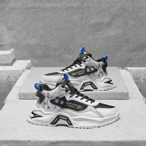 รองเท้าผู้ชายฤดูใบไม้ร่วง 2026 เทรนด์ใหม่ พื้นหนานุ่ม เพิ่มความสูง รองเท้ากีฬาและลำลอง ซับในตาข่าย แฟชั่นอินเทรนด์ รองเท้าทรง Chunky - Product Image 3