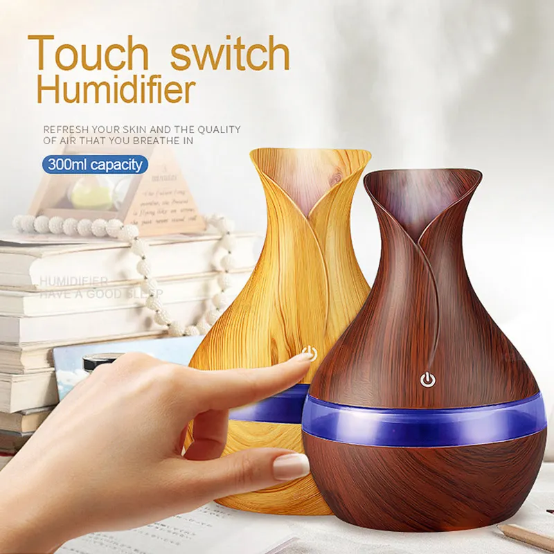 300ml USB Mini De Parfum À Ultrasons Brume Fraîche humidificateur De Voiture Diffuseur D'huile Essentielle En Bois Led