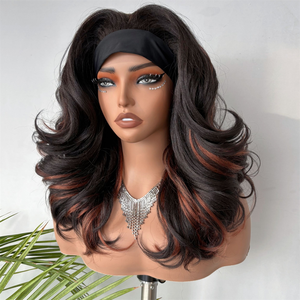 Nouvelle Arrivée Perruque Synthétique Ombrée Marron à Effet Superposé, Sans Colle, avec Bandeau Intégré, Prête à Porter - Product Image 2