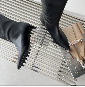 Botas Anchas de Moda Otoño-Invierno, Versión Coreana, Botas Altas con Punta en Pico, Tacón de Cuero Suave, 2025 - Product Image 5