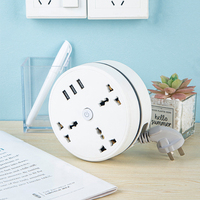 Multiprise à succès 10A avec 5 prises et 3 ports USB multifonctionnels, panneau de raccordement avec rangement