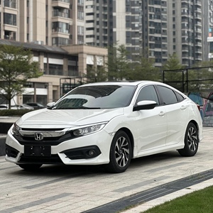 Honda Civic Usata 2017 180TURBO CVT Berlina 1-25000 Miglia Euro VI Sedili in Pelle Luci LED Tetto Apribile Automatica <span class=keywords><strong>Auto</strong></span> Usata - Product Image 1
