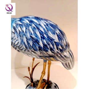 Europäische Hoch temperatur Keramik Tier dekoration Veranda weiche Heim dekoration blau und weiß Porzellan rot gekrönten Kran - Product Image 5