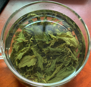 Tè Biologico Jiaogulan (Gynostemma Pentaphyllum) in Foglie Sfuse, Erbe Jiaogulan - Product Image 2