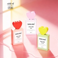 Flacon d'huile pour cuticules en forme de cœur de 30 ml, huile pour ongles hydratante à la noix de coco et aux fruits, logo personnalisé, vente en gros en vrac