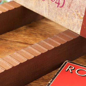 Soporte de exhibición de álbum de madera para escritorio, soporte de almacenamiento de discos de vinilo de madera con acrílico transparente (<span class=keywords><strong>Color</strong></span> <span class=keywords><strong>nogal</strong></span>), venta al por mayor - Product Image 6