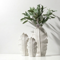 Vase en céramique de style nordique Qianrui, forme de feuille, moderne, simple, fait main, créatif, vase à fleurs pour la décoration de la maison