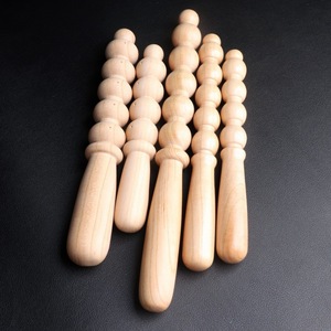 Sonajeros de madera de melocotón para bebés, juguete musical de 20x2,5 cm para 0 a 24 meses, palo para salpicar unisex - Product Image 1
