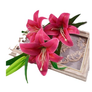 Bouquet de fleurs de lys artificielles réalistes en 3D à grandes têtes pour décorations de mariage, fleurs en soie moulées par injection - Product Image 5