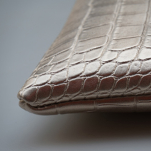 Borsa <span class=keywords><strong>Clutch</strong></span> in Pelle Sintetica Effetto Coccodrillo con Logo Personalizzato, Elegante <span class=keywords><strong>Pochette</strong></span> da Donna con Stampa Coccodrillo - Product Image 4