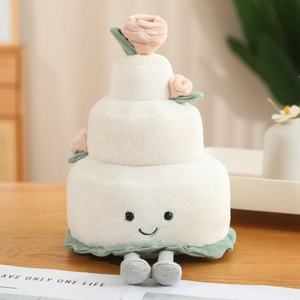 Peluche <span class=keywords><strong>Linda</strong></span> de haute qualité Jelly Cat Fun Cake, série dessert, gâteau d'anniversaire fraise, jouet en peluche cadeau - Product Image 1