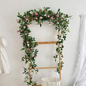 Artificielle Rose Vigne Décor Faux Fleur Vignes pour Chaise Emballage Climatiseur Chauffage Tuyau Couverture En Plastique Fleurs Guirlandes - Product Image 1