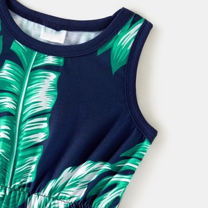 Ensemble chemise et short à manches courtes personnalisé, chemise de plage hawaïenne, ensemble assorti pour la famille, imprimé feuilles de palmier sur toute la surface, robe hawaïenne longue en rayonne - Product Image 6
