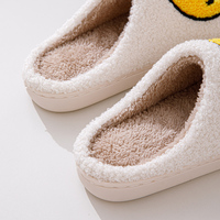 Pantoufles en forme de visage souriant pour femmes, en peluche douce, style rétro, confortables, pour l'intérieur et l'extérieur