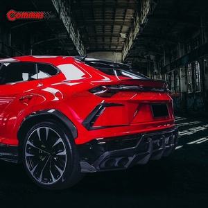 ชุดแต่งคาร์บอนไฟเบอร์สไตล์ท็อปสำหรับ Lamborghini Urus ประกอบด้วยลิ้นกันชนหน้า ฝาครอบกระจกมองข้าง ฝากระโปรง สปอยเลอร์หลังคา คิ้วล้อ และชุดแต่งรอบคัน - Product Image 3