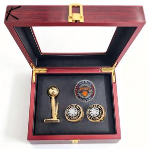 Bague de championnat des New York Knicks 2025-2026 en alliage, plaquée or, incrustation hip-hop, commémorative de basket-ball - Product Image 6