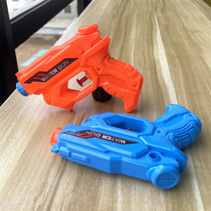 Mainan pistol air plastik kecil genggam anak, mainan luar ruangan kolam renang tekan permainan menembak musim panas - Product Image 2