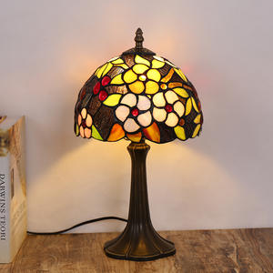 Lámparas de Mesa de Vidrio de Colores con Temática Rústica y Campestre para Decoración de Dormitorio y Bar, Lámparas de Mesa de Noche Creativas y Artísticas - Product Image 3