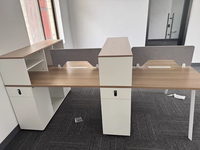Bureau de bureau ergonomique pour 4 personnes, plan ouvert, postes de travail de bureau avec armoire