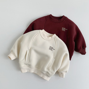 Nouveau <span class=keywords><strong>sweat</strong></span> épaissi à la mode pour garçons filles décontracté Style coréen chinois <span class=keywords><strong>rouge</strong></span> hiver haut chaud vêtements d'hiver pour enfants - Product Image 1