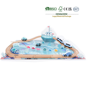 Train électrique en bois sur le thème de l'océan avec un design de pêche en haute <span class=keywords><strong>mer</strong></span> - Jouet éducatif pour enfants Train en bois - Product Image 1