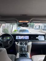 Autoradio Android tout-en-un à triple écran avec CarPlay et Android Auto intégrés pour Toyota Land Cruiser 200 LC200 2008-2022