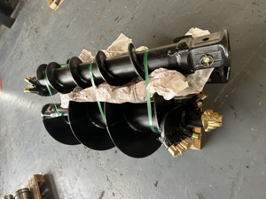 SJ4500 Accesorio de cargador de dirección deslizante hidráulica <span class=keywords><strong>Auger</strong></span> <span class=keywords><strong>Drive</strong></span> y Bit Post Hole Digger - Product Image 2