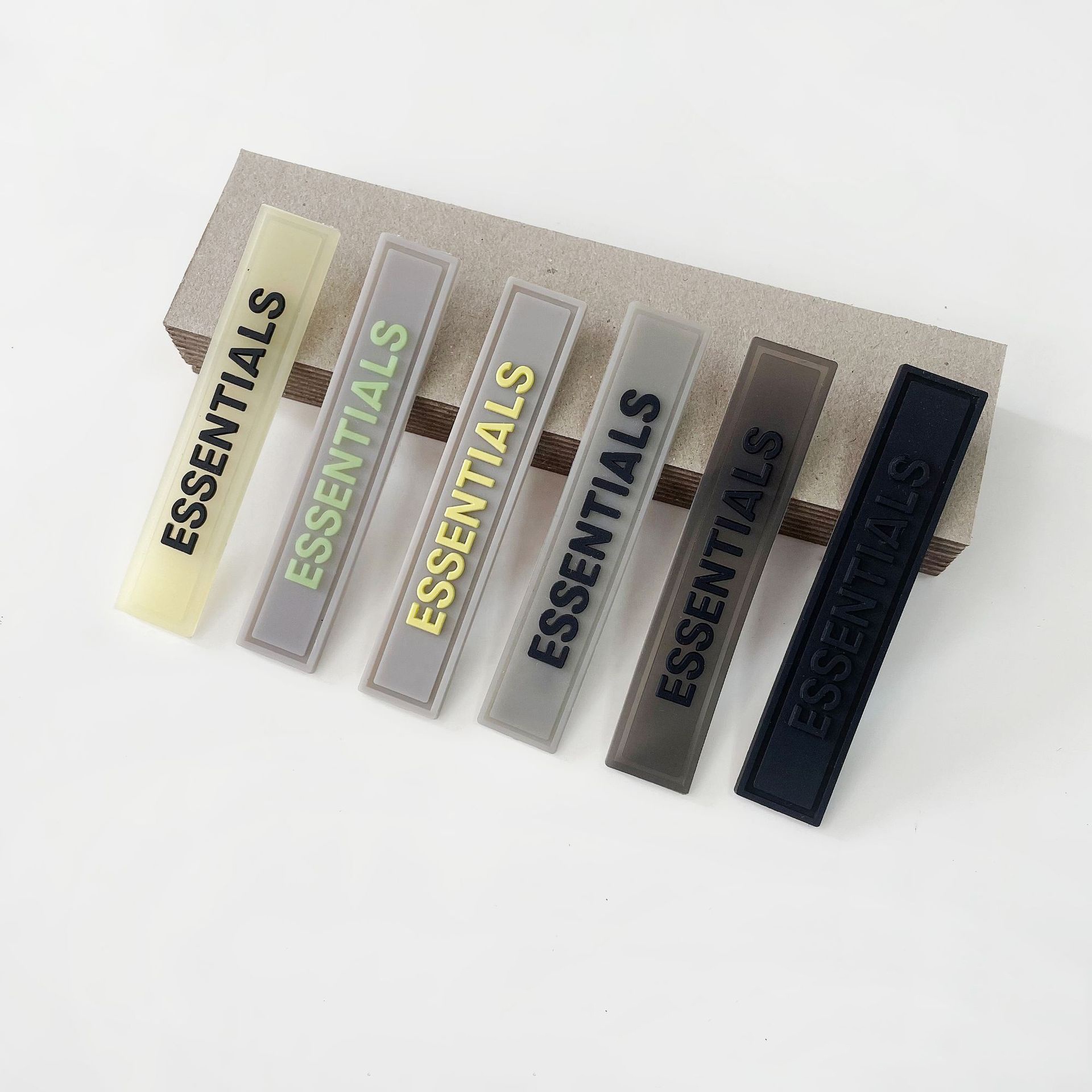 2022 новый продукт 3D Силиконовые нашивки под заказ резиновый логотип модный бренд резиновые нашивки