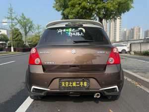 <span class=keywords><strong>Auto</strong></span> Usata <span class=keywords><strong>Suzuki</strong></span> Swift 2015 a Basso Prezzo Guida a Sinistra Personalizzazione Interni Disponibile Prezzo Conveniente - Product Image 5