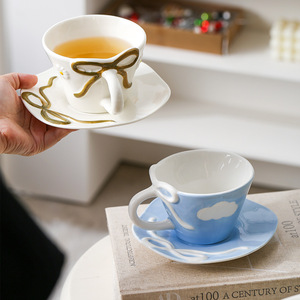 Juego de Taza y Platillo de Cerámica Pintados a Mano al por Mayor, Taza de Café Estética para Chicas - Product Image 6