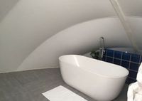 Tente de glamping de luxe en verre trempé Shell Outdoor, imperméable, préfabriquée, design distinctif, maison pour vivre