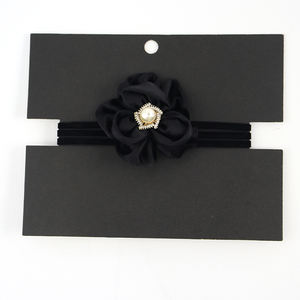 قلادة زهور أنيقة طويلة من المخمل مع حجر الراين للنساء، مجوهرات للحفلات باللون الأحمر والأرجواني مع لؤلؤ - Product Image 2