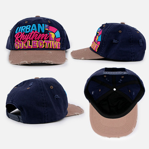 Cappellino da Baseball Bicolore con Logo Personalizzato, Bordo Sfrangiato e Ricamo 3D Multicolore per Brand di Streetwear Vintage Urbano - Product Image 2