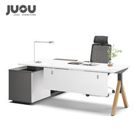 Escritorio de Oficina Ergonómico en Forma de L Blanco de Lujo para Gerente y CEO JUOU, Muebles Modernos para Oficina Ejecutiva con Silla