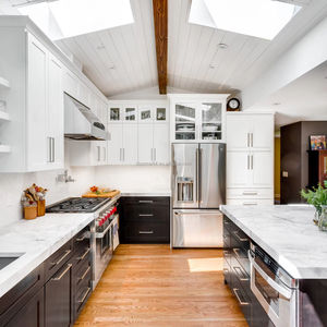 Cbmmart <span class=keywords><strong>ตู้</strong></span>ครัว<span class=keywords><strong>กึ่ง</strong></span>เงาสไตล์ยอดนิยมตู้เคลือบแล็กเกอร์ตู้ครัว<span class=keywords><strong>ว</strong></span>ัสดุ MDF ดีไซน์ใหม่ - Product Image 1