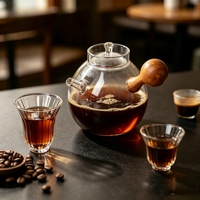 Thee-set van dik, hittebestendig borosilicaatglas met filter, geschikt voor Kung Fu thee, fruitthee en koffie.