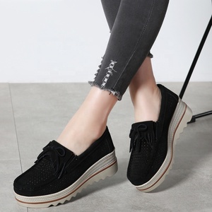 <span class=keywords><strong>Scarpe</strong></span> da <span class=keywords><strong>Infermiera</strong></span> con Rialzo, Mocassini con Plateau per Donna, <span class=keywords><strong>Scarpe</strong></span> Casual in Pelle Scamosciata con Zeppa, Slip-on, <span class=keywords><strong>Scarpe</strong></span> Basse da Donna - Product Image 2