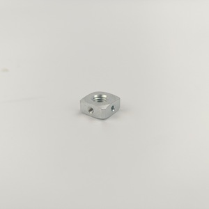 Écrou carré en acier GBT 39-1988 XY-05 avec trous pour vis de serrage, pièces mécaniques - Product Image 2