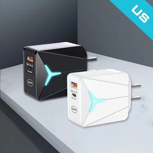 Caricabatterie Rapido per Telefono Cellulare con Doppia Porta PD QC3.0 5v/3A 220V Testa di Ricarica Multi-porta con Indicatore per Prese USA, Europee e Britanniche - Product Image 4