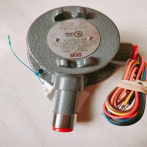 Interruptor de Temperatura Sor 4NN-EE45-N4-B1A 414842-SB1HS4 con Cableado en Caja para Uso Industrial - Product Image 3