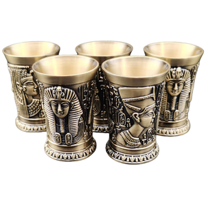 كؤوس شوت برونزية صغيرة على شكل رصاصة بتصميم مصري قديم للبيع بالجملة، أكواب إبداعية مخصصة للبار بفوهة واحدة - Product Image 1