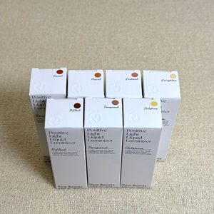 <span class=keywords><strong>Rare</strong></span> <span class=keywords><strong>Beauty</strong></span> by Selena, Iluminador Líquido Selena de 15 ml, Sérum Iluminador para Rostro y Escote, Producto Original Genuino - Product Image 3