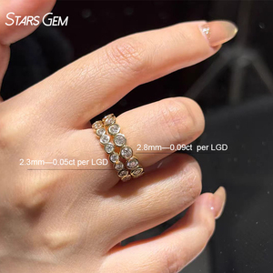 Anillo de eternidad con diamantes cultivados en laboratorio de corte brillante redondo de 2.3 mm, engastados en bisel, de oro sólido de 14 quilates, certificado por Starsgem IGI. - Product Image 2